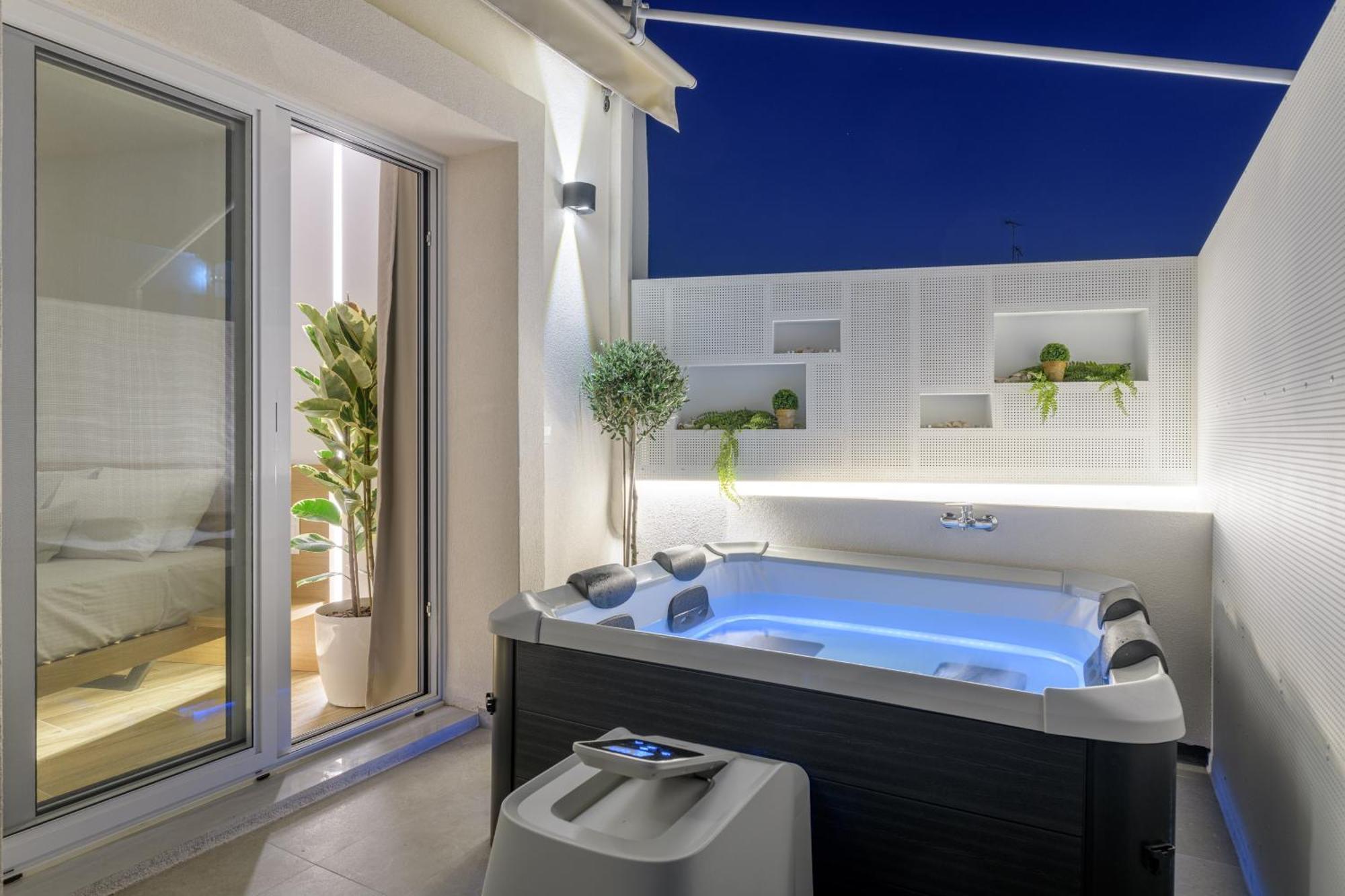Central Sunny Loft With Plunge Pool Athens Exterior photo