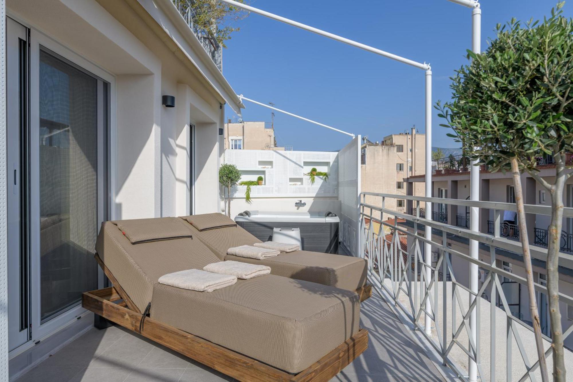 Central Sunny Loft With Plunge Pool Athens Exterior photo